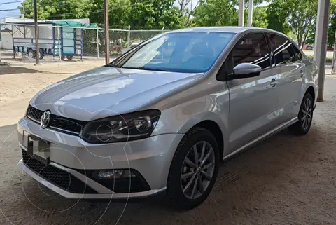 Volkswagen Vento Comfortline Plus usado (2020) color Plata Reflex precio $217,000