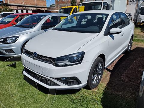 foto Volkswagen Vento COMFORTLINE PLUS L4 1.6LTIP usado (2021) color Blanco precio $305,000