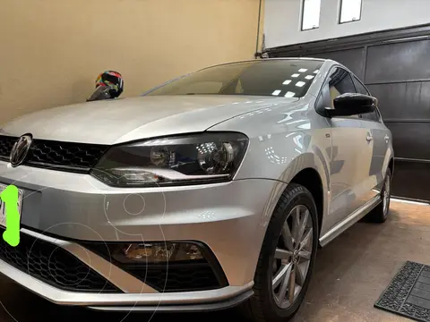 Volkswagen Vento Join usado (2022) color Gris precio $265,000