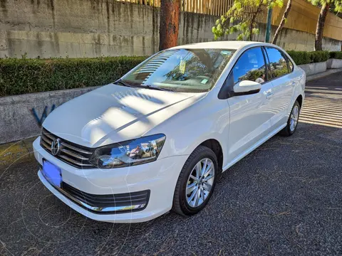 Volkswagen Vento Comfortline Tiptronic usado (2018) color Blanco precio $198,000