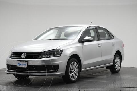 Volkswagen Vento Comfortline usado (2020) color Plata Dorado precio $255,000