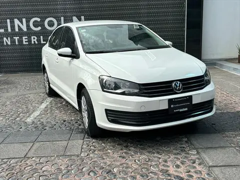 Volkswagen Vento Startline usado (2020) color plateado precio $239,000