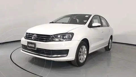Volkswagen Vento Comfortline Aut usado (2017) color Blanco precio $195,999