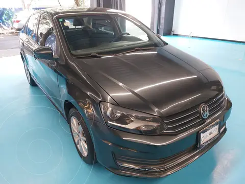 Volkswagen Vento Comfortline usado (2019) color Negro precio $210,000