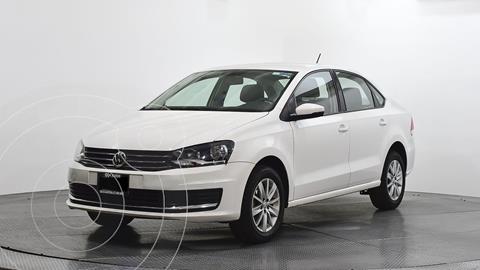 foto Volkswagen Vento Comfortline usado (2017) color Blanco precio $150,579