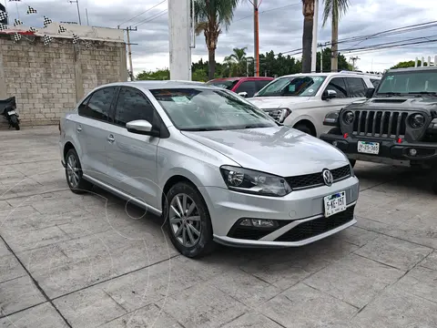 Volkswagen Vento Comfortline Plus usado (2021) color Gris precio $249,000