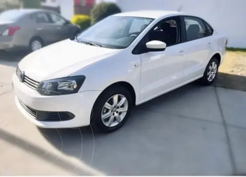 Volkswagen Vento Active usado (2015) color Blanco precio $155,000