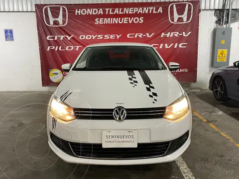 Volkswagen Vento Active usado (2014) color Blanco precio $166,900