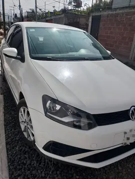 Volkswagen Vento 1.6L usado (2022) color Blanco Candy precio $198,000