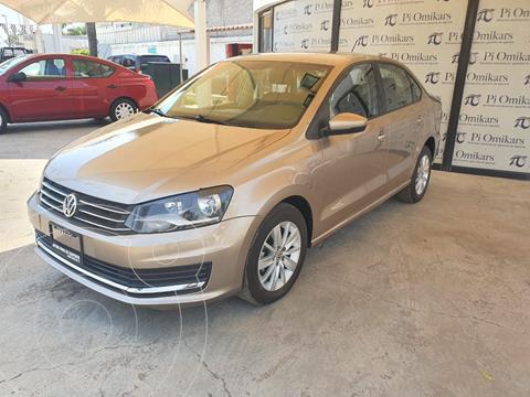 Volkswagen Vento Highline usado (2017) color Beige precio $185,000