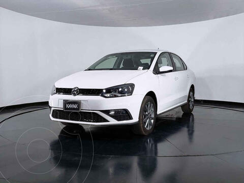 foto Volkswagen Vento Highline Aut usado (2020) color Negro precio $295,999