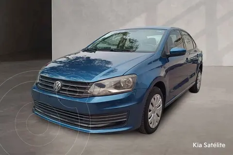 Volkswagen Vento Startline Aut usado (2017) color Azul precio $185,000