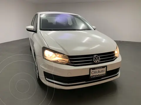 Volkswagen Vento Comfortline usado (2020) color Blanco financiado en mensualidades(enganche $57,000 mensualidades desde $6,400)