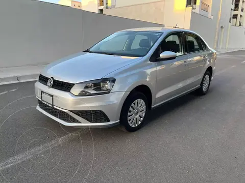 Volkswagen Vento Startline Aut usado (2020) color Plata Reflex precio $218,000