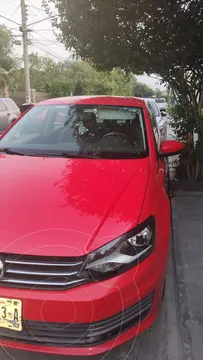 Volkswagen Vento Startline Tiptronic usado (2018) color Rojo precio $182,000