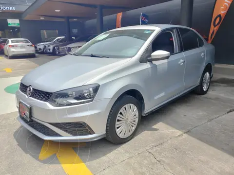 Volkswagen Vento Startline usado (2022) color plateado financiado en mensualidades(enganche $74,392 mensualidades desde $5,689)