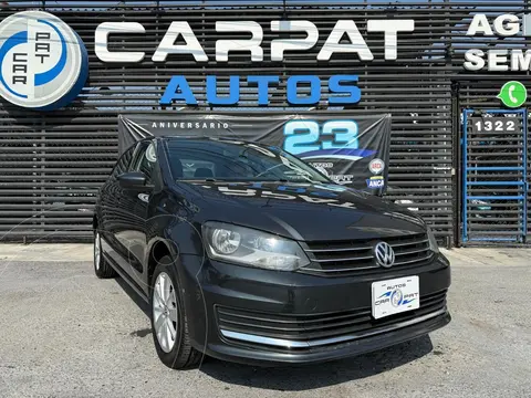 Volkswagen Vento Comfortline usado (2017) color Gris Oscuro precio $179,000