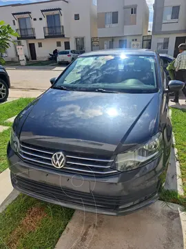 Volkswagen Vento Startline usado (2019) color Gris Carbono precio $164,000