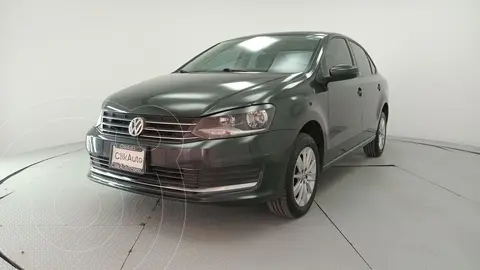 Volkswagen Vento Comfortline Aut usado (2018) color Gris precio $209,000