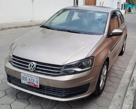 Volkswagen Vento Comfortline usado (2017) color Beige Metalico precio $155,000