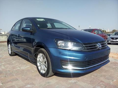 foto Volkswagen Vento Comfortline Tiptronic usado (2019) color Azul precio $189,000