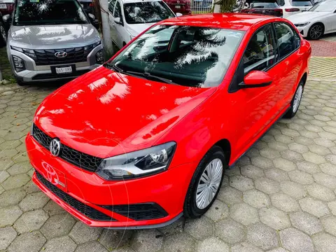 Volkswagen Vento Startline usado (2022) color Rojo financiado en mensualidades(enganche $66,919 mensualidades desde $5,944)