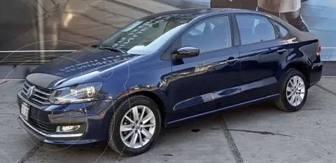 Volkswagen Vento Highline usado (2016) color Azul Noche precio $179,000