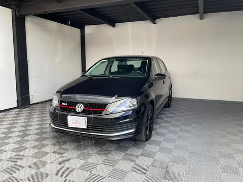 Volkswagen Vento Comfortline usado (2017) color Negro precio $175,000