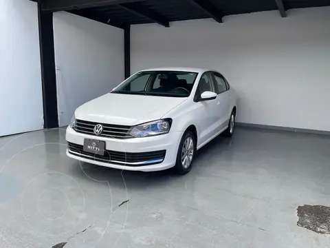 Volkswagen Vento Comfortline usado (2018) color Blanco precio $184,000