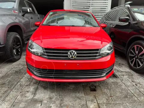 Volkswagen Vento Startline usado (2019) color Rojo Flash financiado en mensualidades(enganche $44,000 mensualidades desde $6,797)