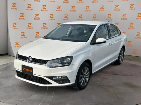 Volkswagen Vento COMFORTLINE PLUS L4 1.6L ABS BA AC TIP usado (2020) color Blanco precio $245,000