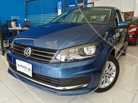 Volkswagen Vento Comfortline usado (2018) color Azul precio $244,000