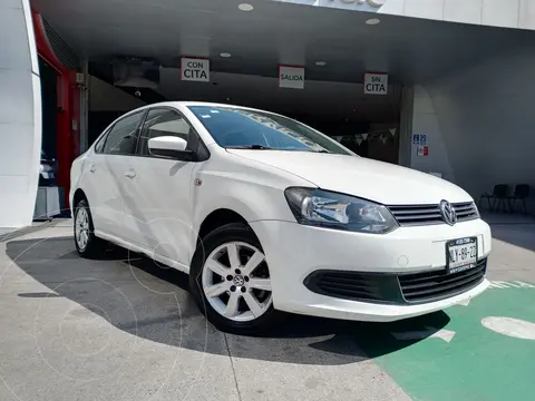 Volkswagen Vento Active Aut usado (2015) color Blanco precio $187,000