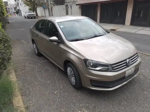 Volkswagen Vento Startline usado (2019) color Bronce precio $160,000