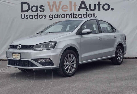 foto Volkswagen Vento Comfortline Plus usado (2021) color Plata precio $294,900