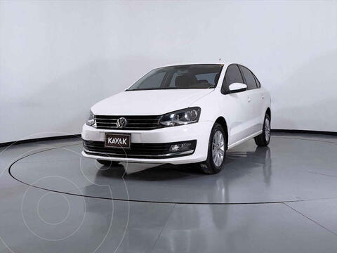 Volkswagen Vento Comfortline usado (2016) color Blanco precio $191,999