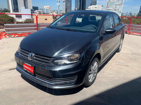 Volkswagen Vento Comfortline Aut usado (2019) color Gris financiado en mensualidades(enganche $54,125)