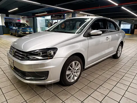 Volkswagen Vento Comfortline usado (2018) color Plata Reflex precio $229,990