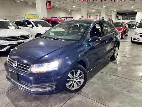 Volkswagen Vento Comfortline Aut usado (2016) color Azul precio $178,000