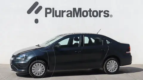 Volkswagen Vento Startline usado (2021) color Gris precio $199,000