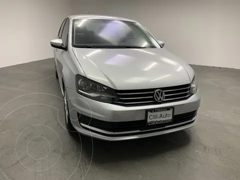 Volkswagen Vento Comfortline usado (2019) color Plata financiado en mensualidades(enganche $50,000 mensualidades desde $5,700)