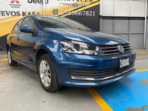 Volkswagen Vento Comfortline usado (2018) color Azul precio $230,000