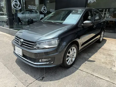 Volkswagen Vento Comfortline Tiptronic usado (2019) color Gris precio $207,000