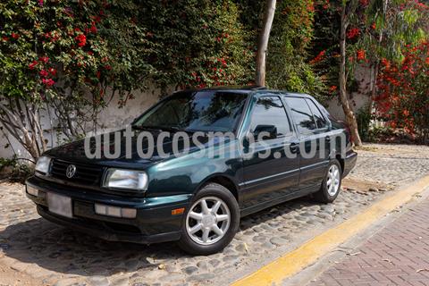 foto Volkswagen Vento Europa L4,1.8i,8v S 2 1 usado (1998) color Verde precio u$s5,500