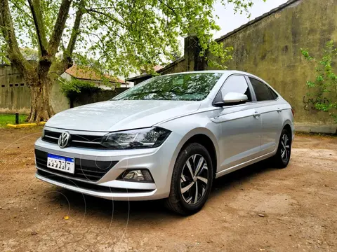 Volkswagen Virtus Comfortline 1.6 usado (2021) color Gris financiado en cuotas(anticipo $2.000.000 cuotas desde $440.000)