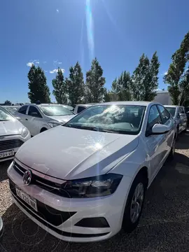 Volkswagen Virtus Trendline 1.6 usado (2020) color Blanco financiado en cuotas(anticipo $2.000.000 cuotas desde $440.000)