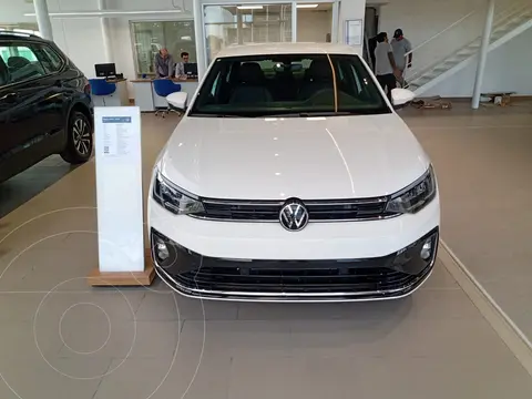 Volkswagen Virtus Highline Aut nuevo color Blanco financiado en cuotas(anticipo $2.000.000 cuotas desde $170.000)