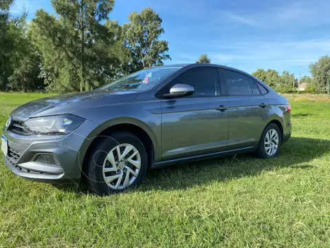 Volkswagen Virtus Trendline 1.6 usado (2020) color Gris financiado en cuotas(anticipo $3.000.000 cuotas desde $390.000)