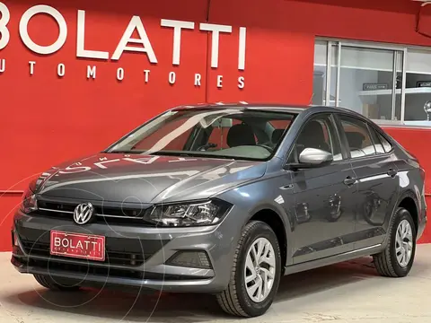Volkswagen Virtus Trendline 1.6 usado (2018) color Gris Oscuro precio $4.100.000