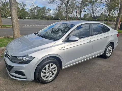 Volkswagen Virtus Trendline 1.6 usado (2018) color Plata precio $21.999.999